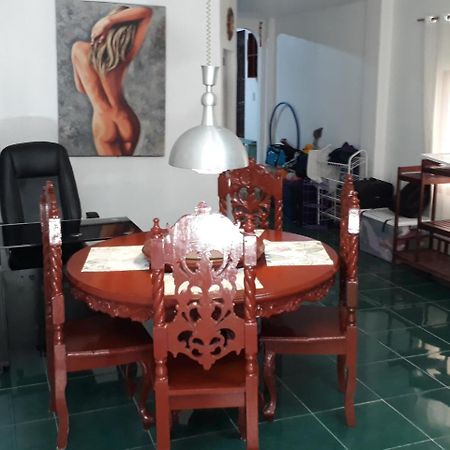 Blue Bamboo Hotel Balabag  Bagian luar foto