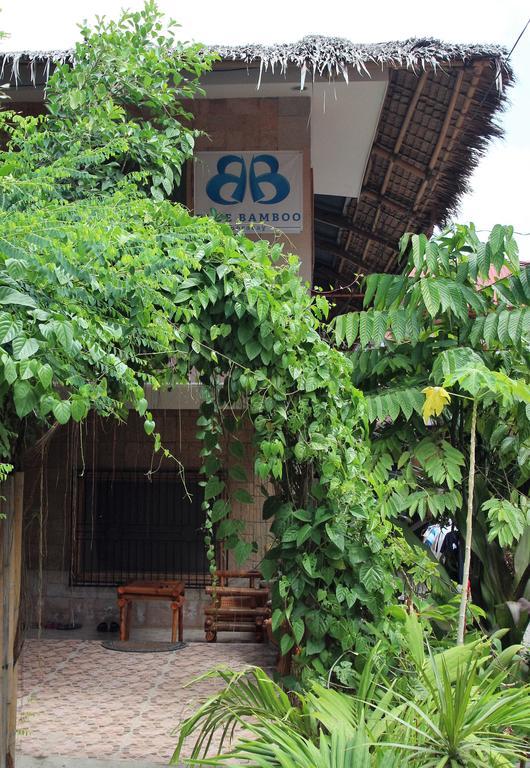 Blue Bamboo Hotel Balabag  Bagian luar foto
