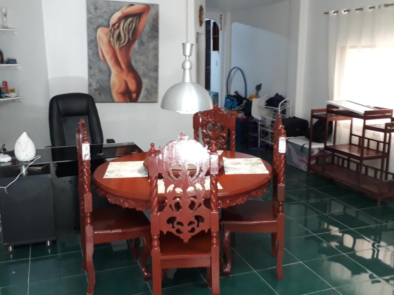Blue Bamboo Hotel Balabag  Bagian luar foto